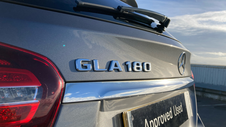 Mercedes-Benz GLA 180 Urban Edition 5dr Auto Petrol Hatchback